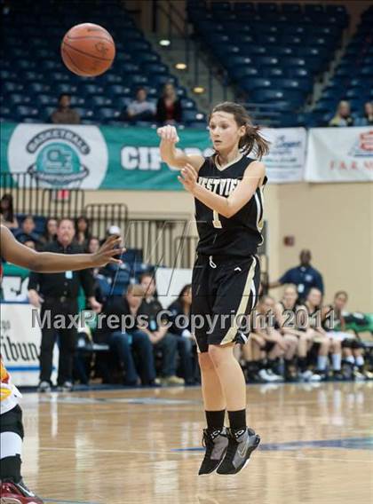 Thumbnail 3 in Westview vs Mt. Carmel (CIF SDS D2 Final) photogallery.
