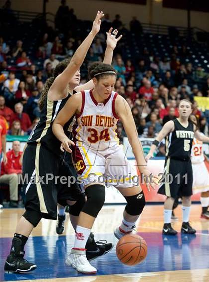 Thumbnail 2 in Westview vs Mt. Carmel (CIF SDS D2 Final) photogallery.
