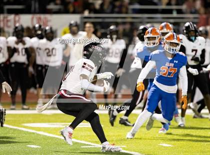 Thumbnail 2 in Germantown @ Madison Central (MHSAA 7A North Round 2 Playoff) photogallery.