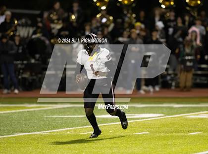 Thumbnail 1 in Germantown @ Madison Central (MHSAA 7A North Round 2 Playoff) photogallery.