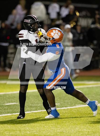 Thumbnail 2 in Germantown @ Madison Central (MHSAA 7A North Round 2 Playoff) photogallery.