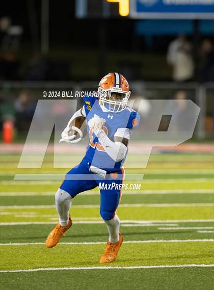 Thumbnail 2 in Germantown @ Madison Central (MHSAA 7A North Round 2 Playoff) photogallery.