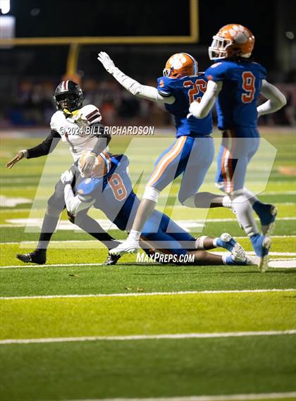 Thumbnail 3 in Germantown @ Madison Central (MHSAA 7A North Round 2 Playoff) photogallery.