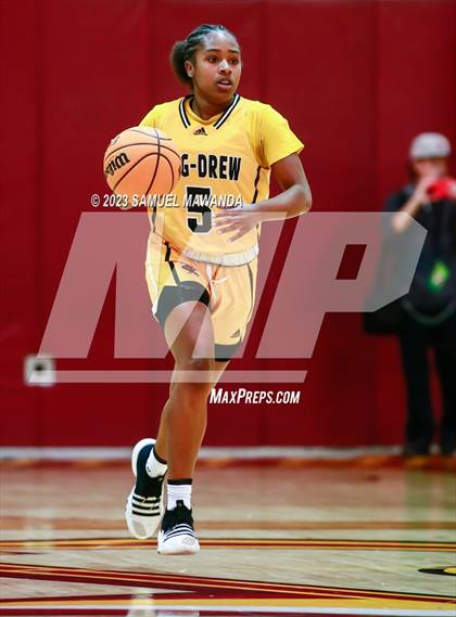 Thumbnail 2 in Granada Hills Charter vs King/Drew (CIF LACS Open Division Semifinal) photogallery.