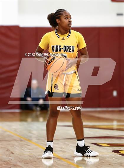 Thumbnail 2 in Granada Hills Charter vs King/Drew (CIF LACS Open Division Semifinal) photogallery.