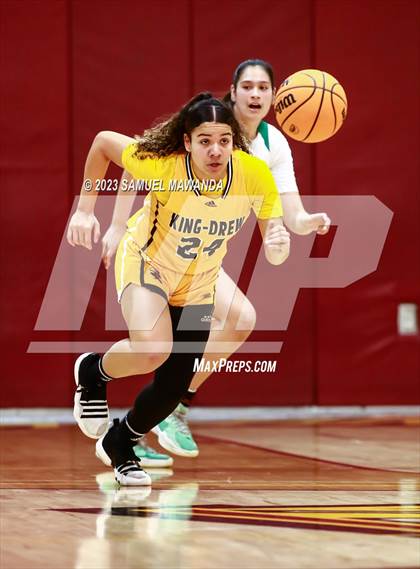 Thumbnail 3 in Granada Hills Charter vs King/Drew (CIF LACS Open Division Semifinal) photogallery.