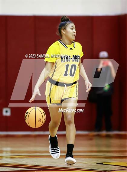 Thumbnail 1 in Granada Hills Charter vs King/Drew (CIF LACS Open Division Semifinal) photogallery.