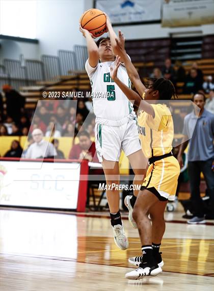 Thumbnail 3 in Granada Hills Charter vs King/Drew (CIF LACS Open Division Semifinal) photogallery.