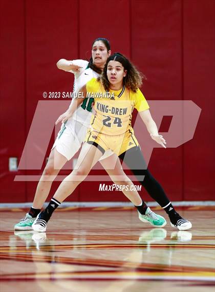 Thumbnail 3 in Granada Hills Charter vs King/Drew (CIF LACS Open Division Semifinal) photogallery.