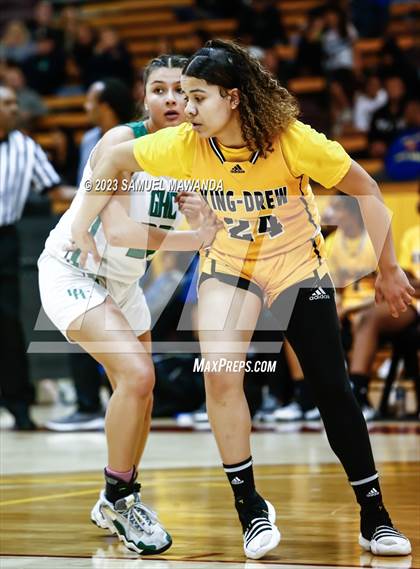 Thumbnail 3 in Granada Hills Charter vs King/Drew (CIF LACS Open Division Semifinal) photogallery.