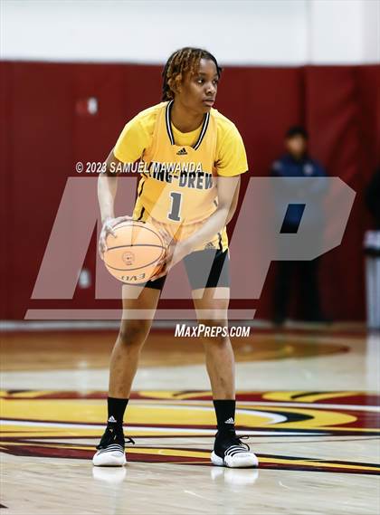 Thumbnail 3 in Granada Hills Charter vs King/Drew (CIF LACS Open Division Semifinal) photogallery.