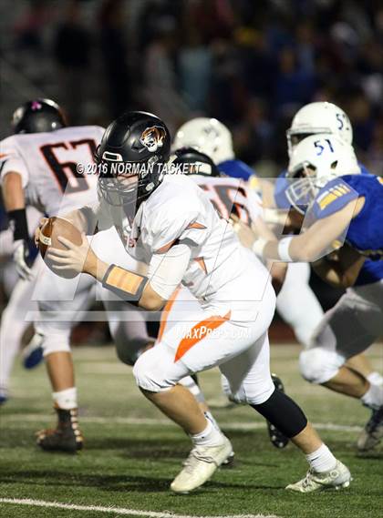 Thumbnail 1 in Clay Center @ Collegiate (KSHSAA 4A D2 Playoff) photogallery.