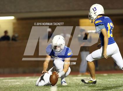 Thumbnail 1 in Clay Center @ Collegiate (KSHSAA 4A D2 Playoff) photogallery.