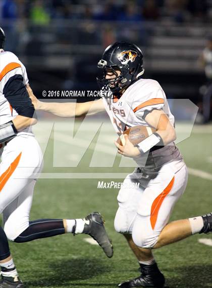 Thumbnail 1 in Clay Center @ Collegiate (KSHSAA 4A D2 Playoff) photogallery.
