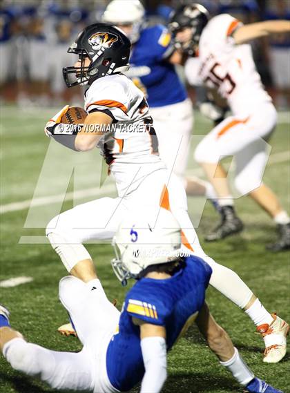 Thumbnail 3 in Clay Center @ Collegiate (KSHSAA 4A D2 Playoff) photogallery.