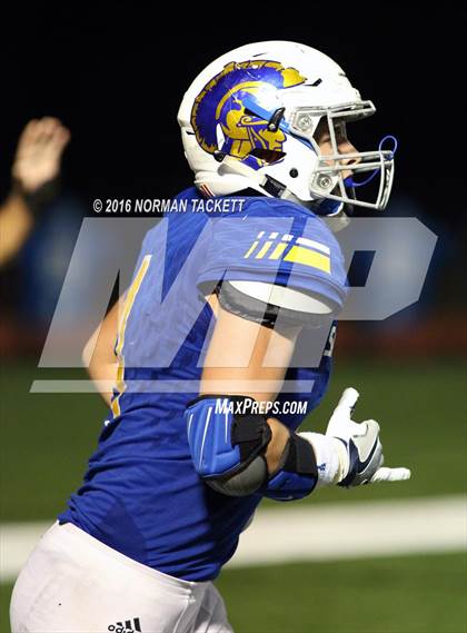 Thumbnail 1 in Clay Center @ Collegiate (KSHSAA 4A D2 Playoff) photogallery.