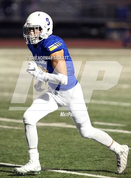Thumbnail 3 in Clay Center @ Collegiate (KSHSAA 4A D2 Playoff) photogallery.