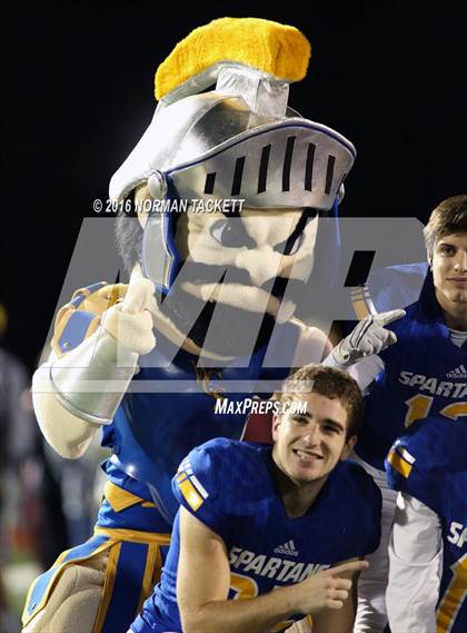 Thumbnail 2 in Clay Center @ Collegiate (KSHSAA 4A D2 Playoff) photogallery.