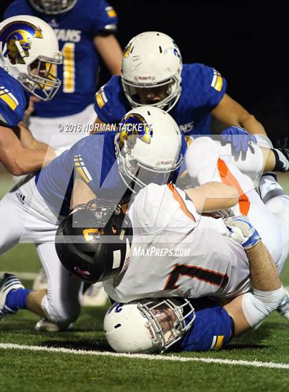 Thumbnail 2 in Clay Center @ Collegiate (KSHSAA 4A D2 Playoff) photogallery.