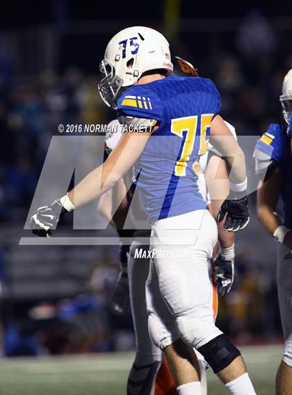 Thumbnail 2 in Clay Center @ Collegiate (KSHSAA 4A D2 Playoff) photogallery.