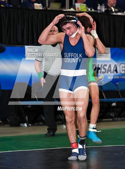 Thumbnail 2 in NYSPHSAA Wrestling Championships Consolation Rounds photogallery.