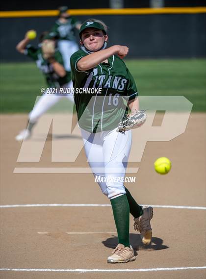 Thumbnail 1 in Poway @ Westview photogallery.