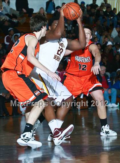 Thumbnail 3 in Mamaroneck vs Mt. Vernon (Section One Super Saturday) photogallery.