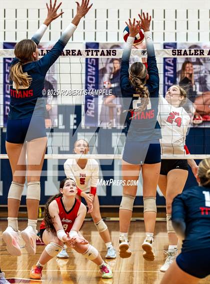 Thumbnail 1 in North Hills @ Shaler Area photogallery.