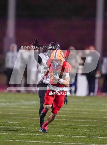 Thumbnail 2 in Servite vs Mission Viejo (CIF-SS D2 Final) photogallery.
