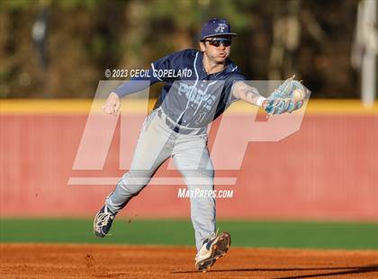 Thumbnail 1 in Pope @ Lassiter photogallery.