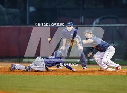 Thumbnail 2 in Pope @ Lassiter photogallery.