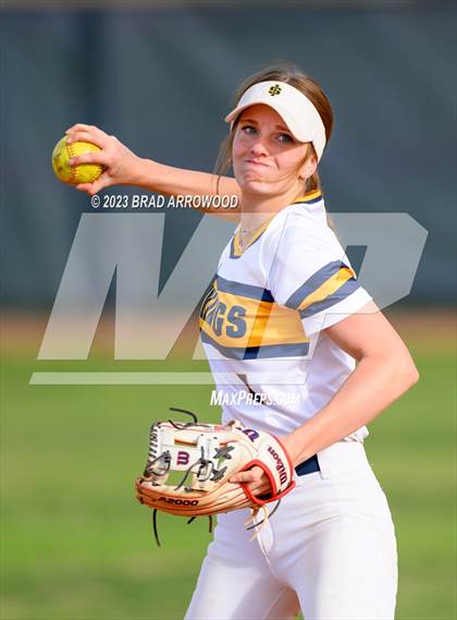 Thumbnail 3 in Bandys @ South Iredell photogallery.