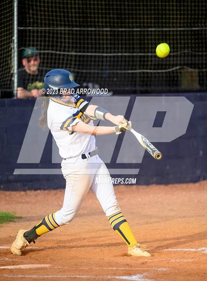 Thumbnail 1 in Bandys @ South Iredell photogallery.