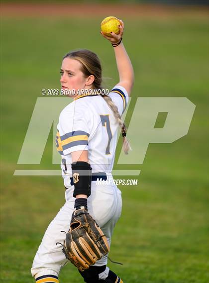 Thumbnail 2 in Bandys @ South Iredell photogallery.