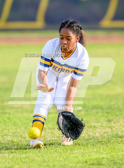Thumbnail 3 in Bandys @ South Iredell photogallery.