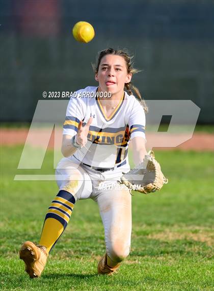 Thumbnail 3 in Bandys @ South Iredell photogallery.