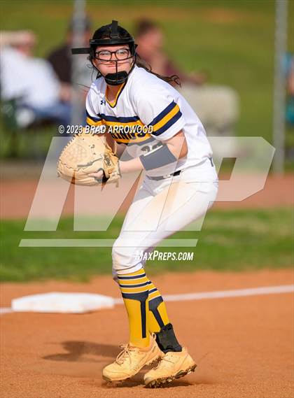 Thumbnail 1 in Bandys @ South Iredell photogallery.