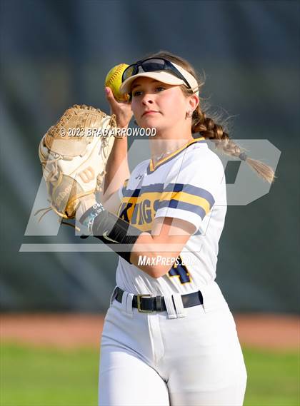 Thumbnail 3 in Bandys @ South Iredell photogallery.