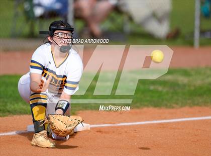 Thumbnail 3 in Bandys @ South Iredell photogallery.