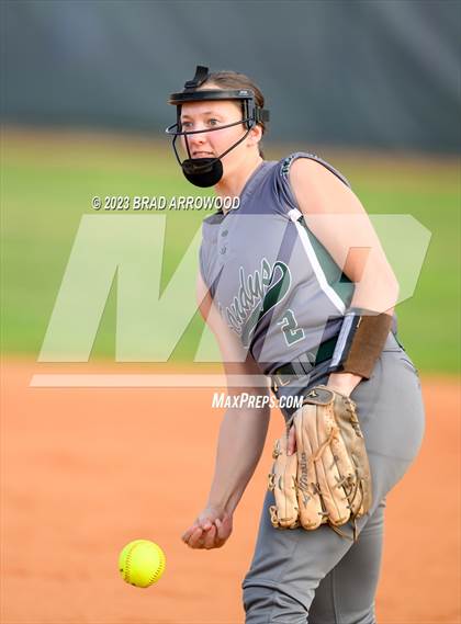 Thumbnail 2 in Bandys @ South Iredell photogallery.