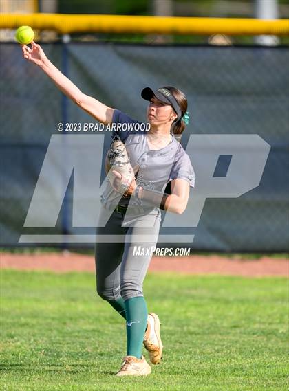 Thumbnail 1 in Bandys @ South Iredell photogallery.