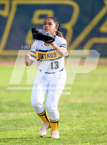 Thumbnail 2 in Bandys @ South Iredell photogallery.