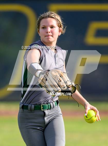 Thumbnail 3 in Bandys @ South Iredell photogallery.