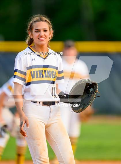 Thumbnail 2 in Bandys @ South Iredell photogallery.