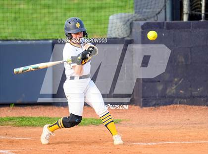 Thumbnail 3 in Bandys @ South Iredell photogallery.