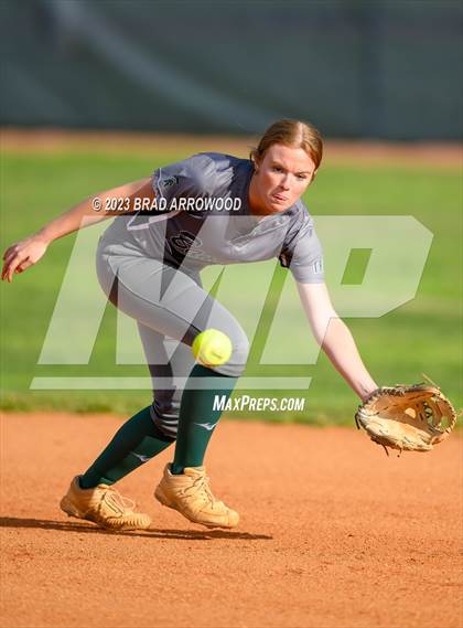 Thumbnail 1 in Bandys @ South Iredell photogallery.