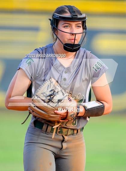 Thumbnail 3 in Bandys @ South Iredell photogallery.