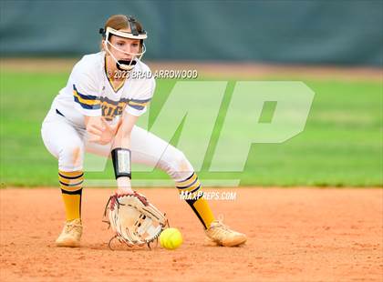 Thumbnail 1 in Bandys @ South Iredell photogallery.