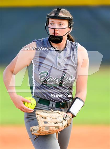 Thumbnail 3 in Bandys @ South Iredell photogallery.