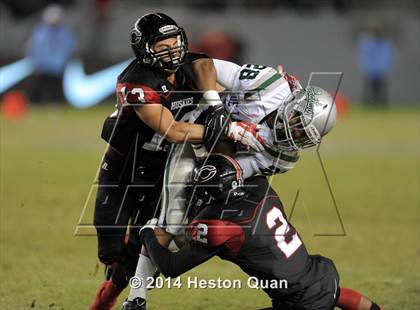 Thumbnail 1 in Centennial vs. De La Salle (CIF State Open Division Final) photogallery.